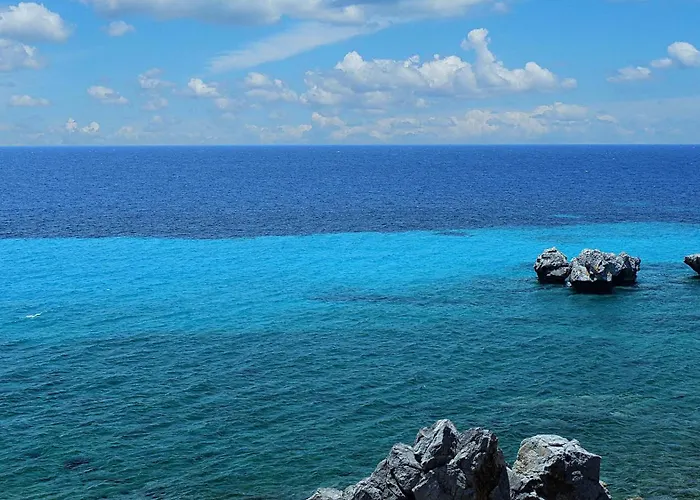 Mare Lydia Nyaraló *