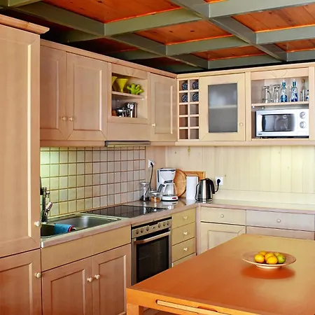 Mare Lydia * Agia Paraskevi