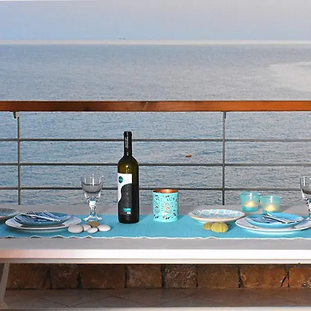 Mare Lydia * Agia Paraskevi